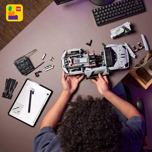 LEGO Technic (42214) - Lamborghini Revuelto szuper sportautó
