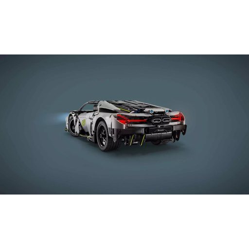 LEGO Technic (42214) - Lamborghini Revuelto szuper sportautó