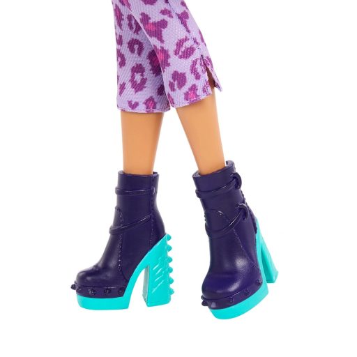 Monster High - Clawdeen Wolf baba, kiskedvencével (HRP65)